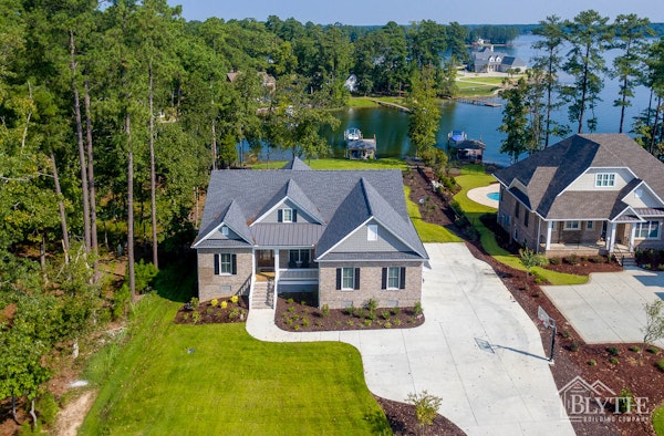 Droneviewlakehome